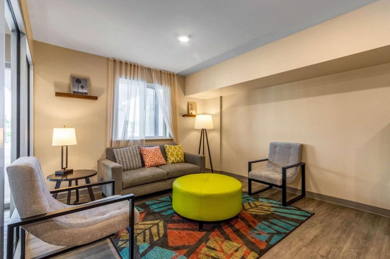 Woodspring Suites Miramar Exterior photo